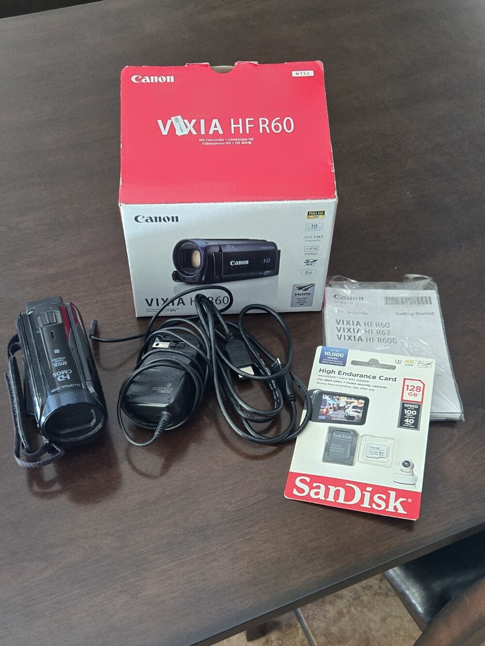 Canon VIXIA HF R60 Camcorder Bundle